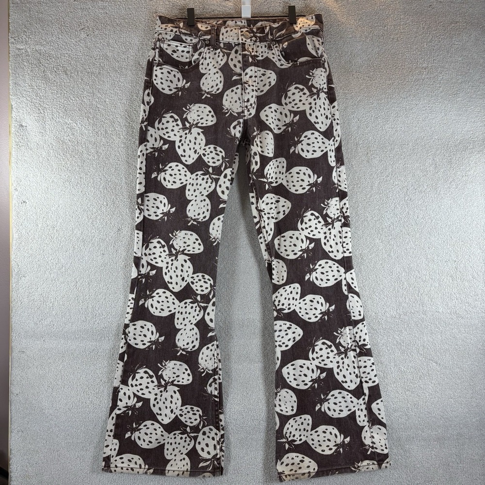 BDG Urban Outfitters Women's 90s Bootcut Jeans Strawberry Print Brown Size 28 - Picture 2 of 8